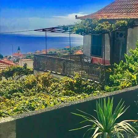 De Casa *